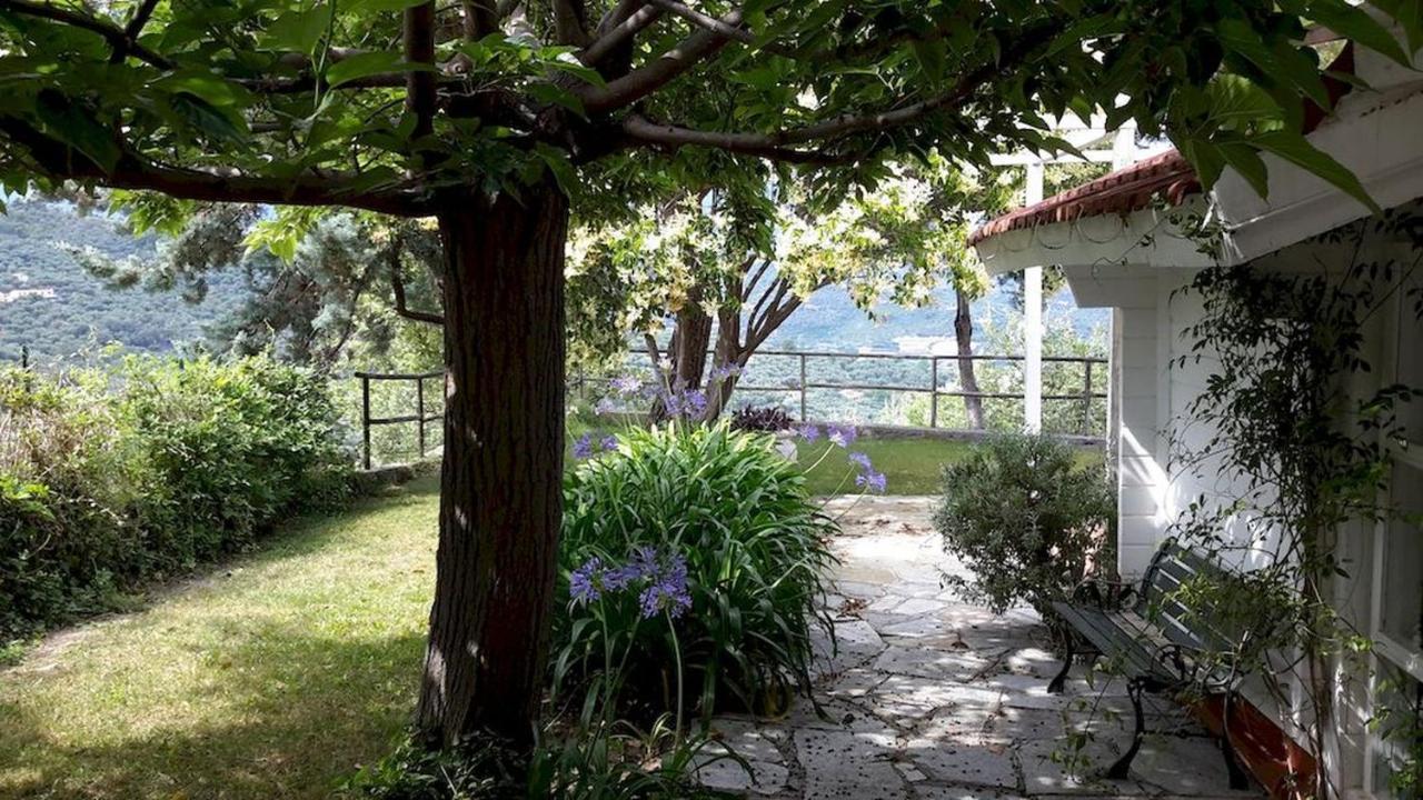 Deliziosa Casetta Con Dehor E Giardino Immersa Nel Verde Ligure Империя Экстерьер фото